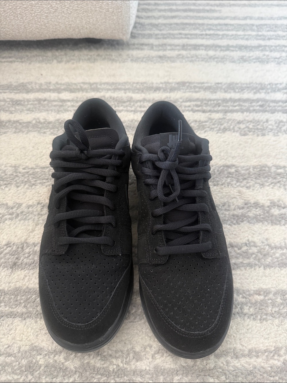 Nike Men's Black Low-Top Sneakers